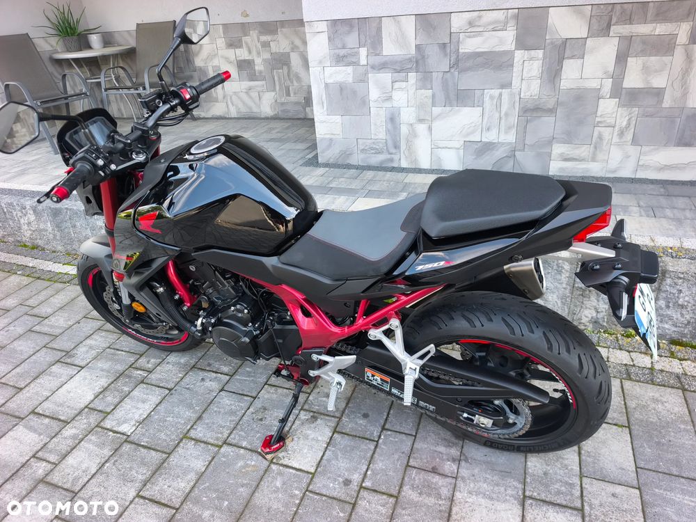 Honda Hornet - 27