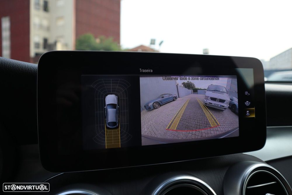 Mercedes-Benz GLC 300 de Coupe 4Matic 9G-TRONIC AMG Line - 48