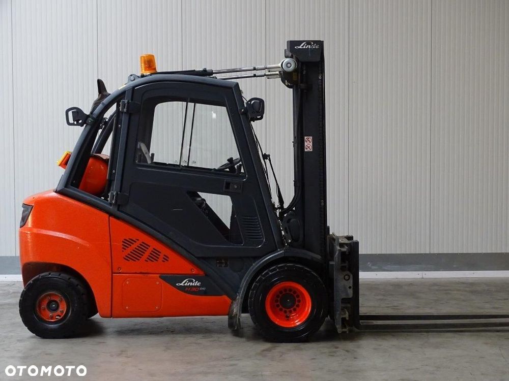 Linde H30T-02 - 1