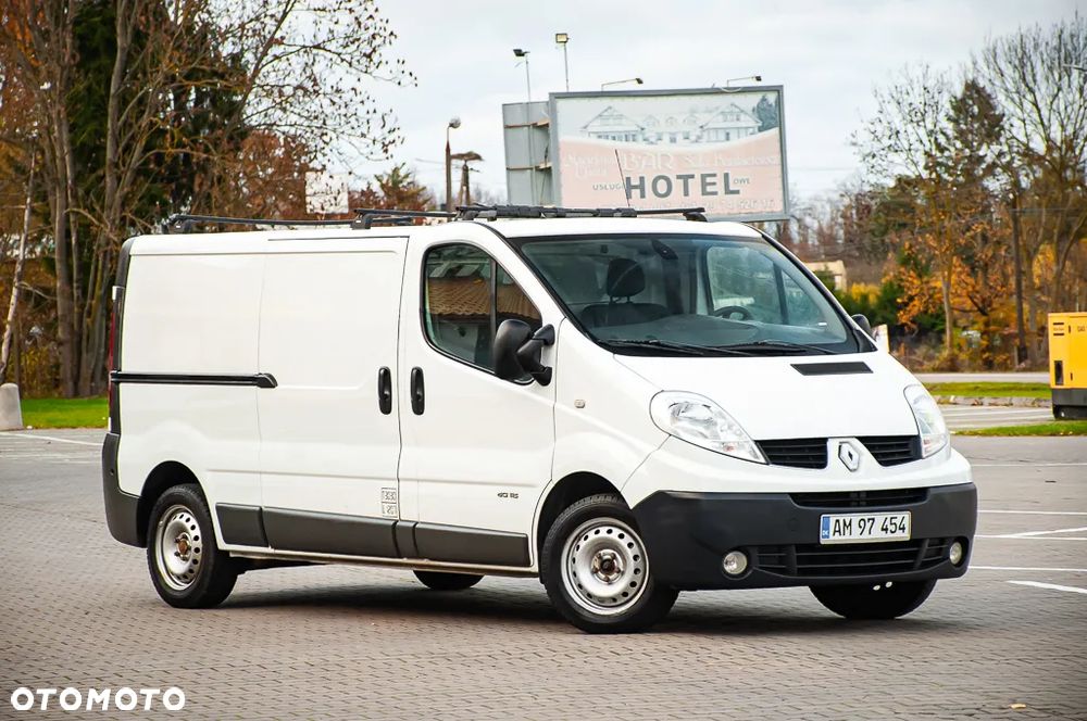 Renault TRAFIC - 11
