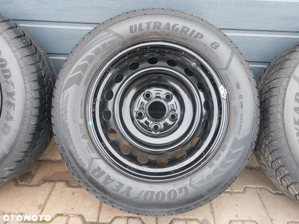 TOYOTA AURIS COROLLA FELGI STALOWE R16 6.5J ET45 5X114.3 OPONY ZIMOWE 205/65 R16 GOODYEAR ULTRAGRIP 8 DOT22 KOŁPAKI - 7