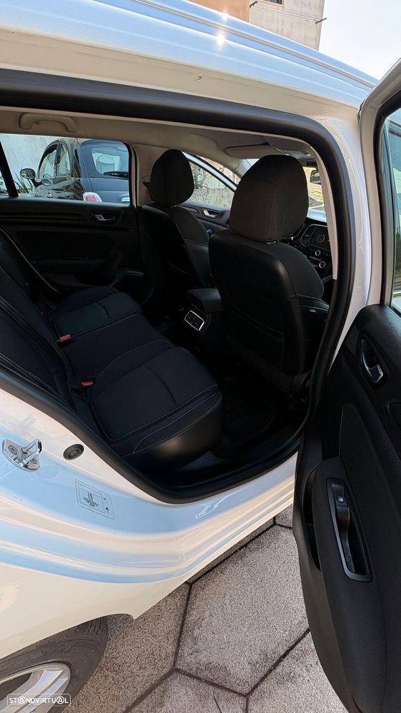 Renault Mégane Sport Tourer 1.5 dCi Dynamique - 8