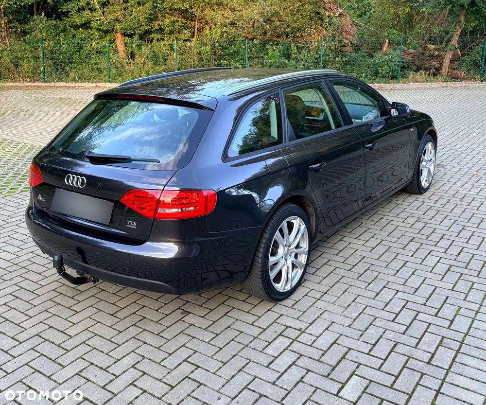 Audi A4 Avant 2.0 TDI DPF quattro S line Sportpaket (plus) - 4