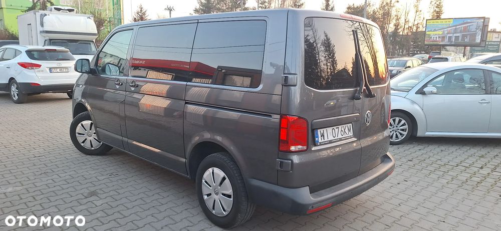 Volkswagen Transporter - 11