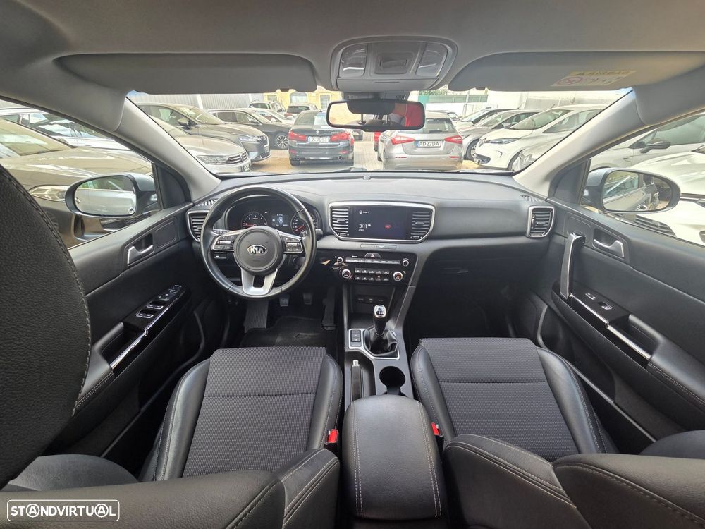 Kia Sportage - 16