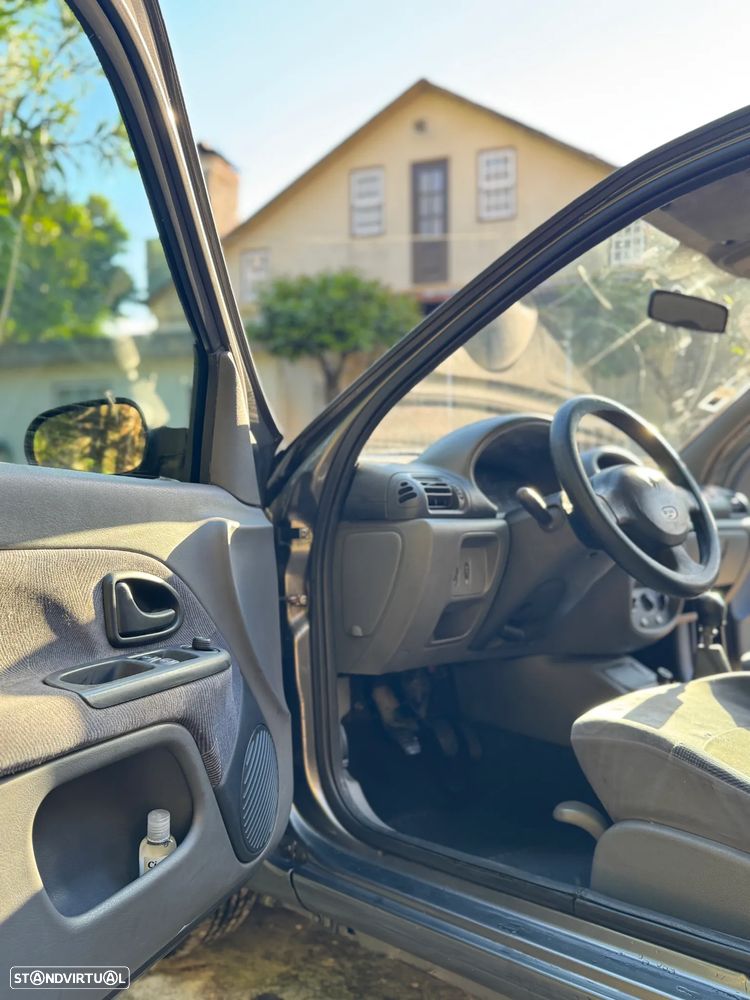 Renault Clio 1.2 - 5