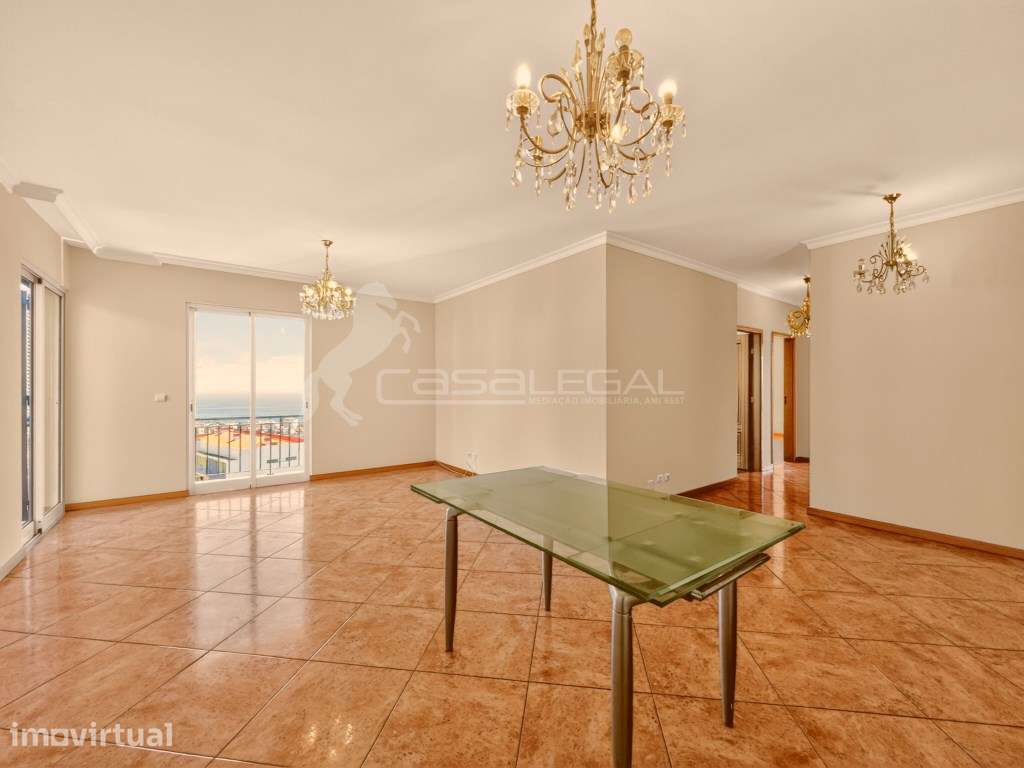 T3 Luminoso com Vista Mar em Zona Premium de São Martinho - Grande imagem: 3/27