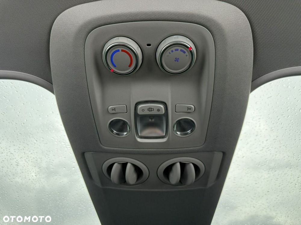 Opel Zafira 2.0 Diesel XL Business VIP - 33