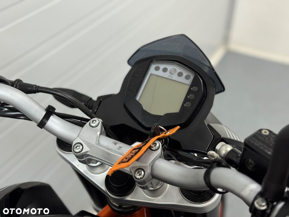 KTM Duke 390 - 16