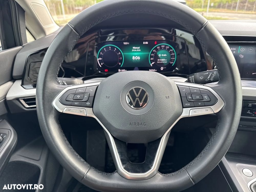 Volkswagen Golf - 18