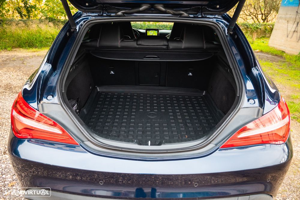 Mercedes-Benz CLA 200 Shooting Brake d Urban - 48