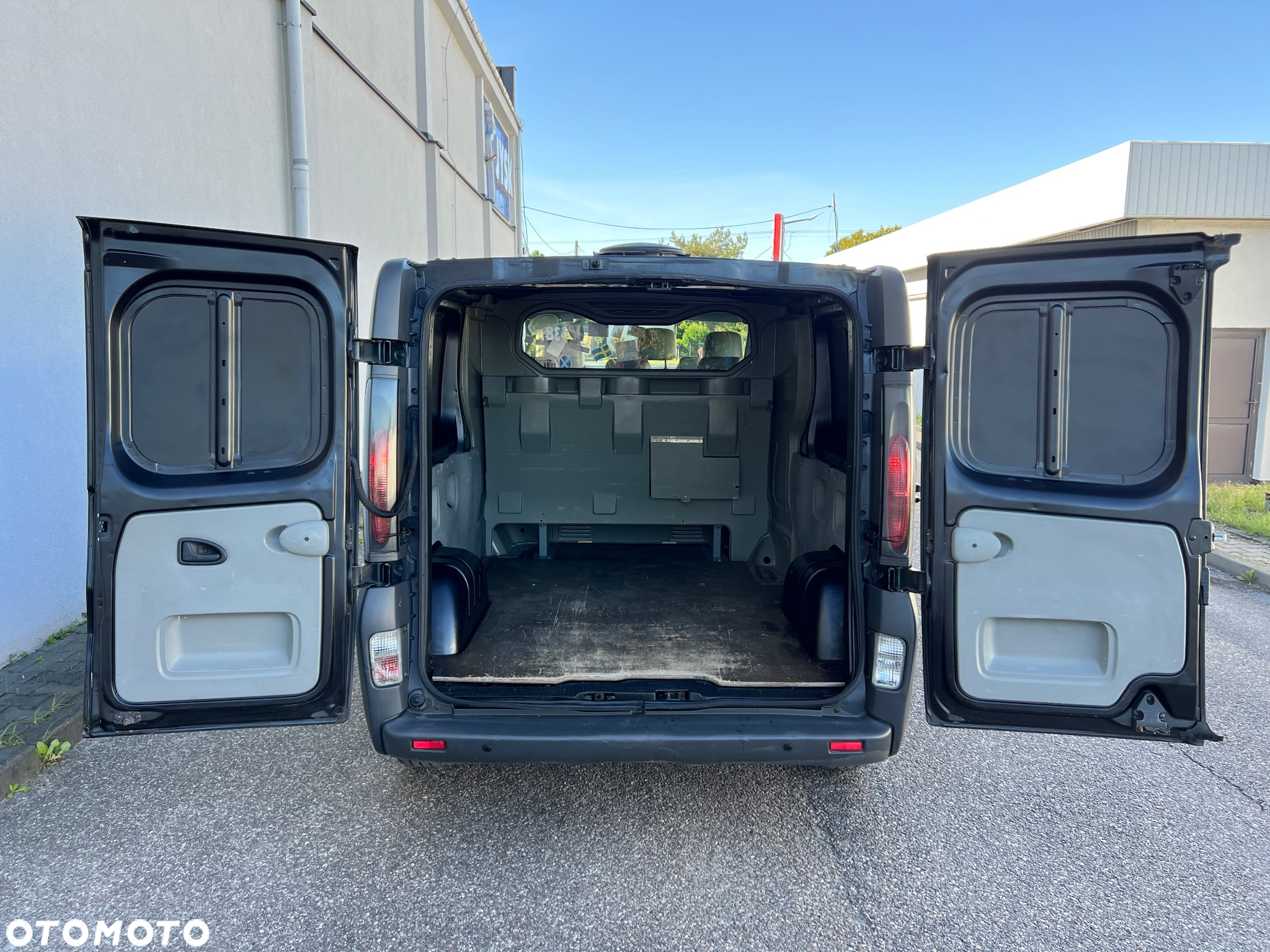Opel Vivaro LONG - 7