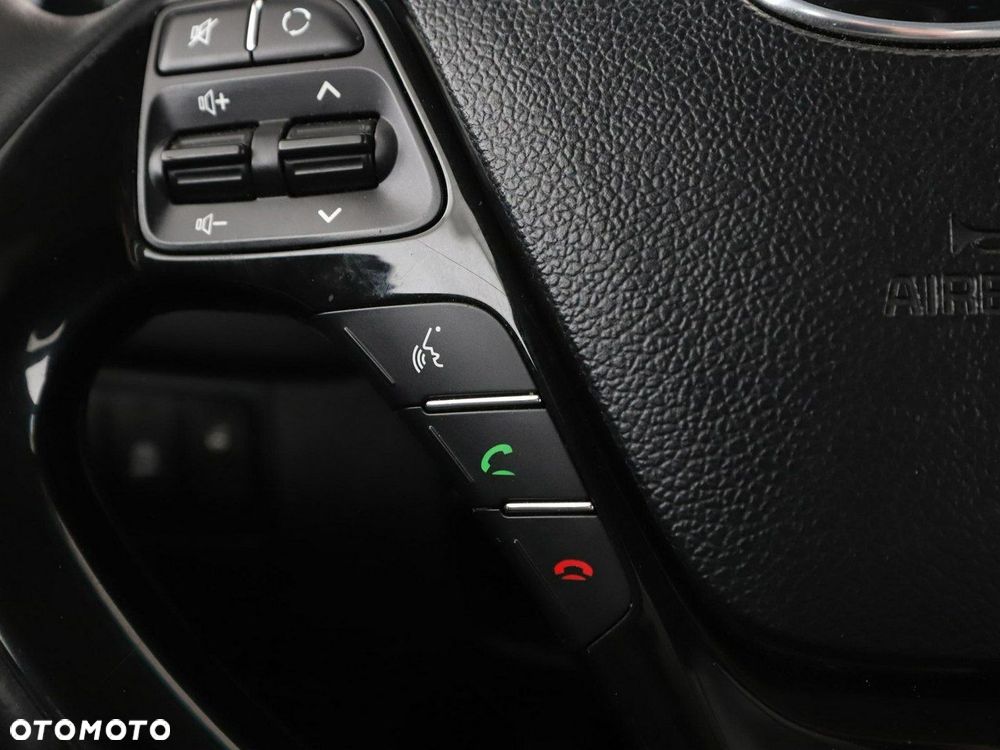 Kia Ceed 1.6 GDI ISG Dream-Team Edition - 31