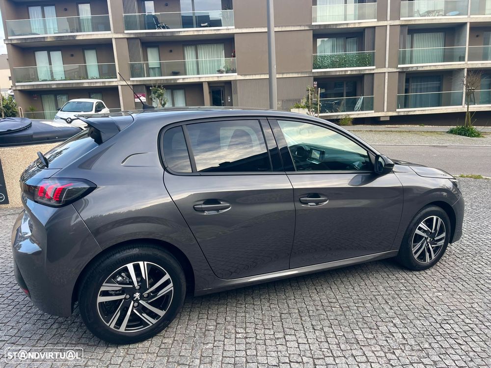 Peugeot 208 PureTech 100 EAT8 Allure Pack - 10