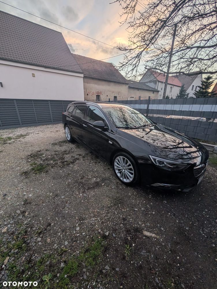 Opel Insignia - 25
