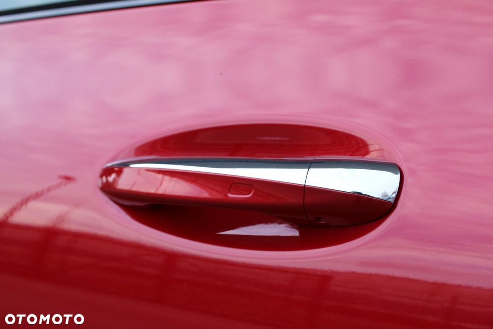 Mercedes-Benz CLA - 11