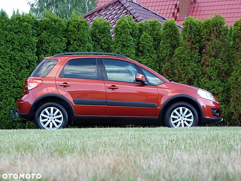 Suzuki SX4 1.6 VVT 4x4 Style - 8
