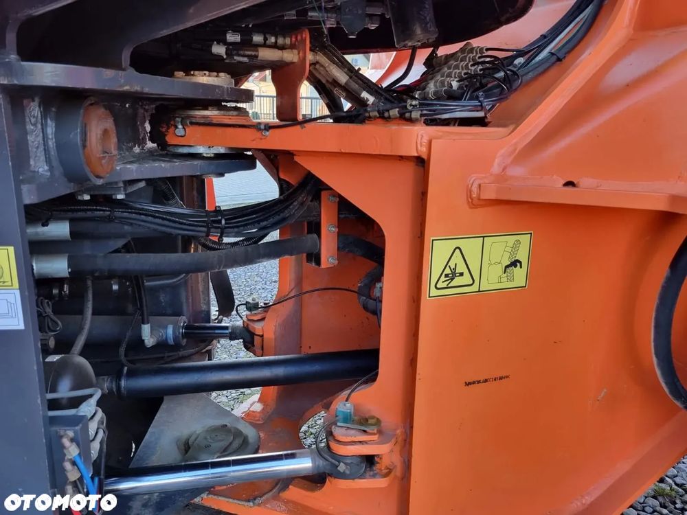 Doosan DL 250 Ładowarka Kołowa 14,4t SUPER STAN Waga Kamera - 23