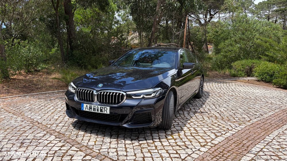 BMW 530 e Pack M - 1