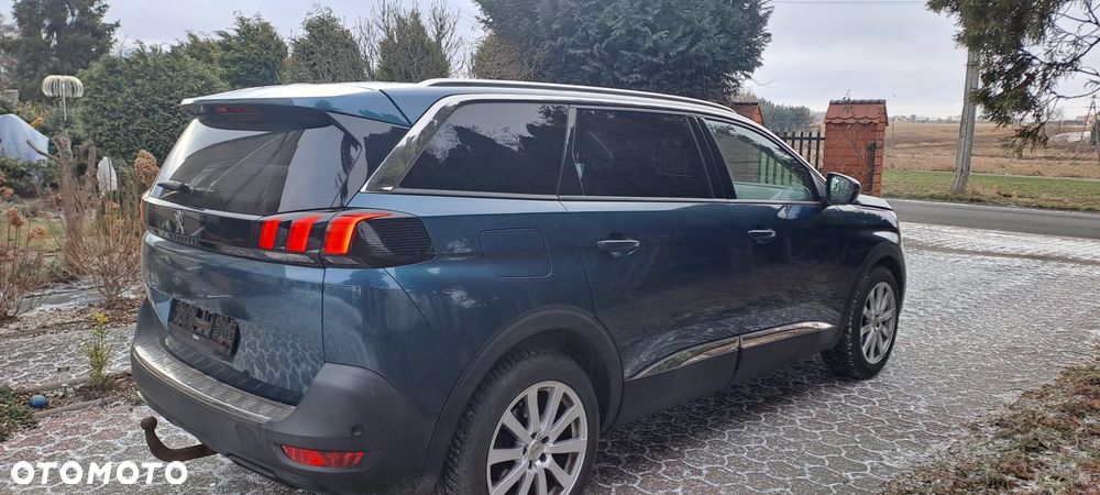 Peugeot 5008 - 6