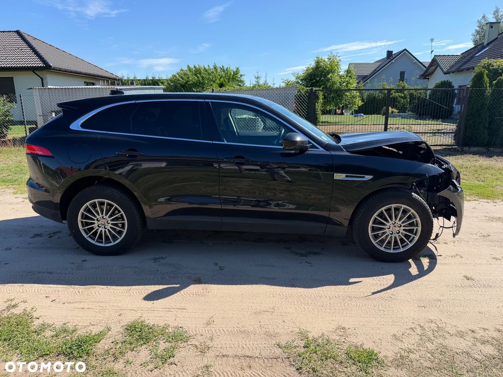Jaguar F-Pace 20d Prestige - 5