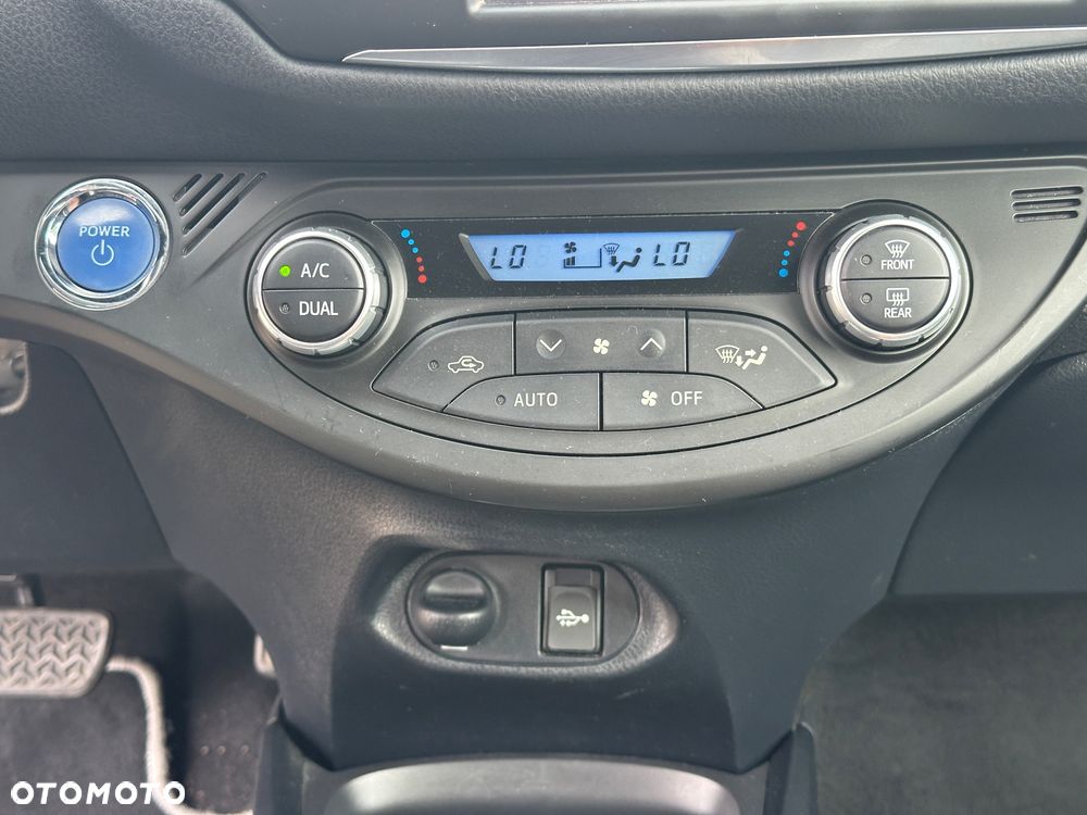 Toyota Yaris - 28