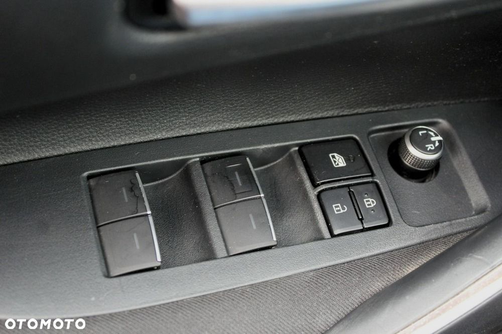 Toyota Corolla 1.8 Hybrid GPF Comfort - 28
