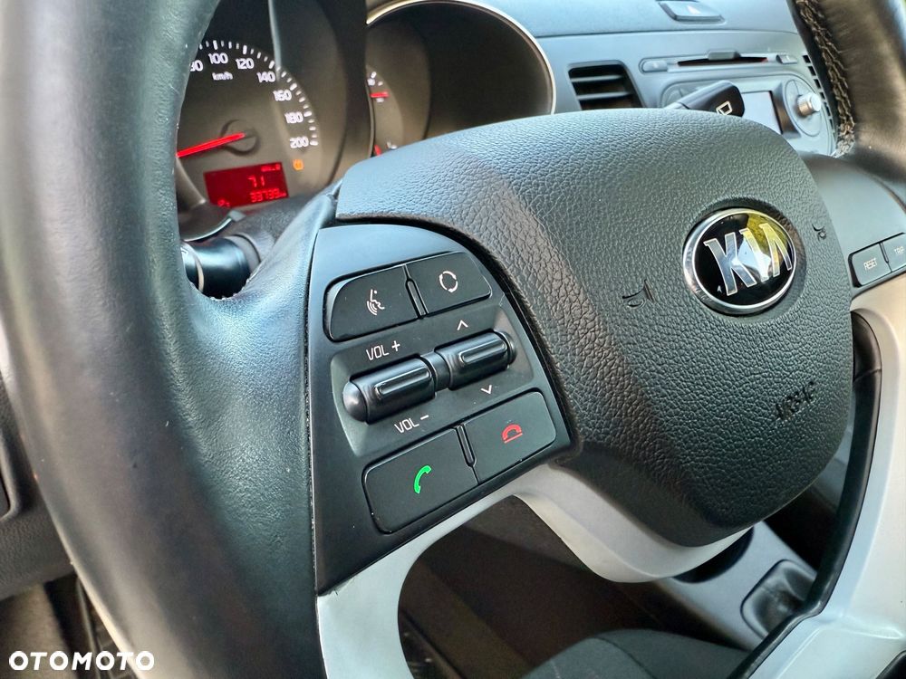 Kia Picanto 1.0 Business Line Plus - 34