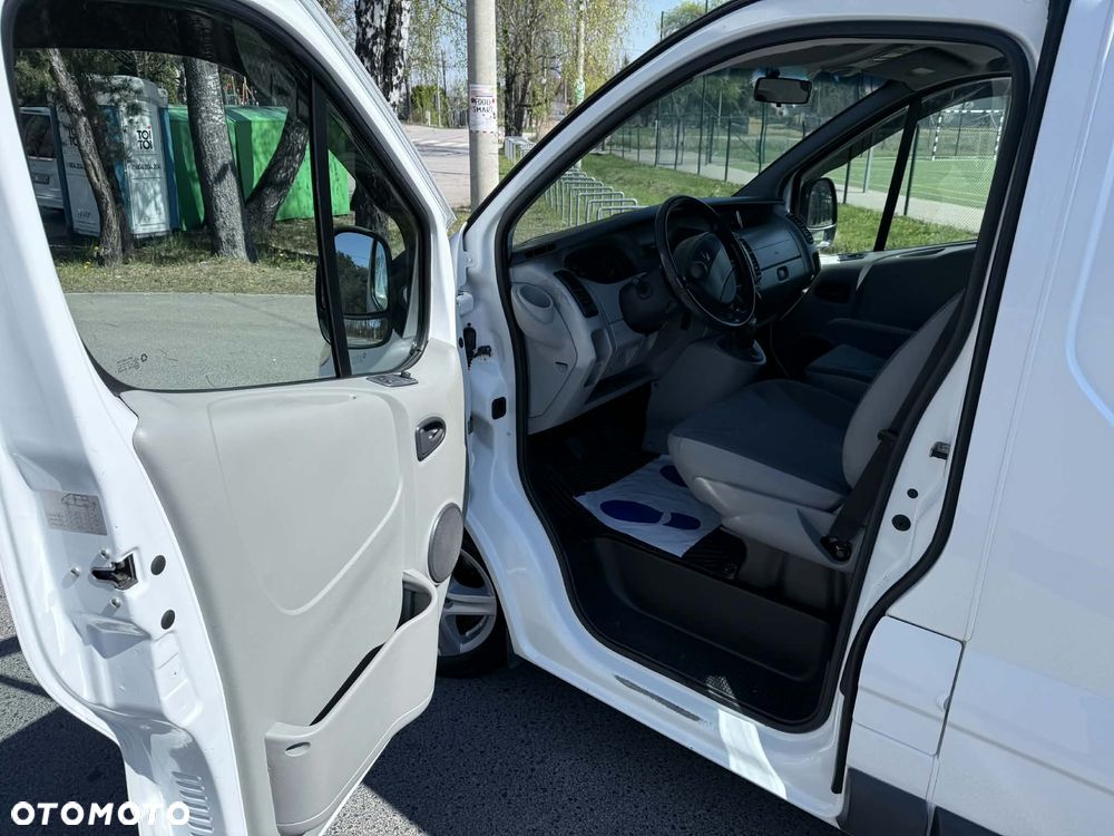 Renault Trafic L2H1 - 16