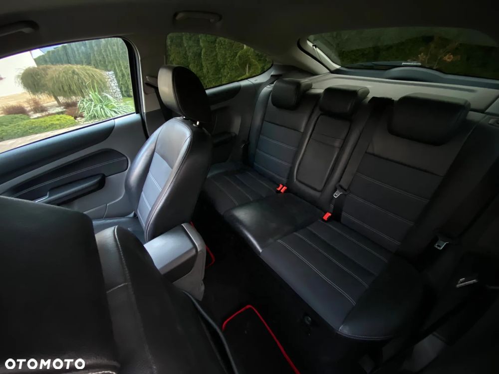 Ford Focus 1.8 TDCi Gold X - 16