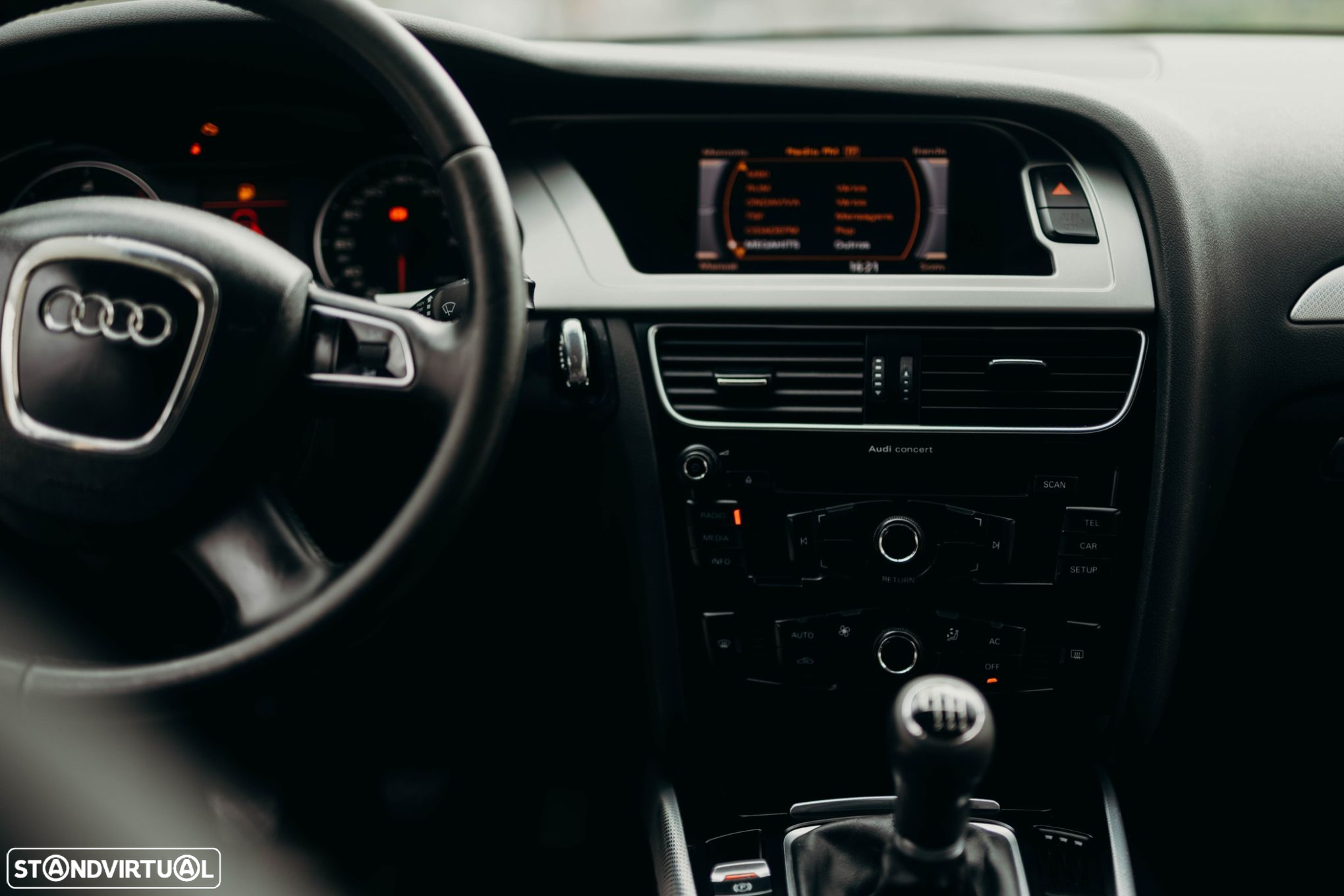 Audi A4 Avant 2.0 TDI Advance - 6
