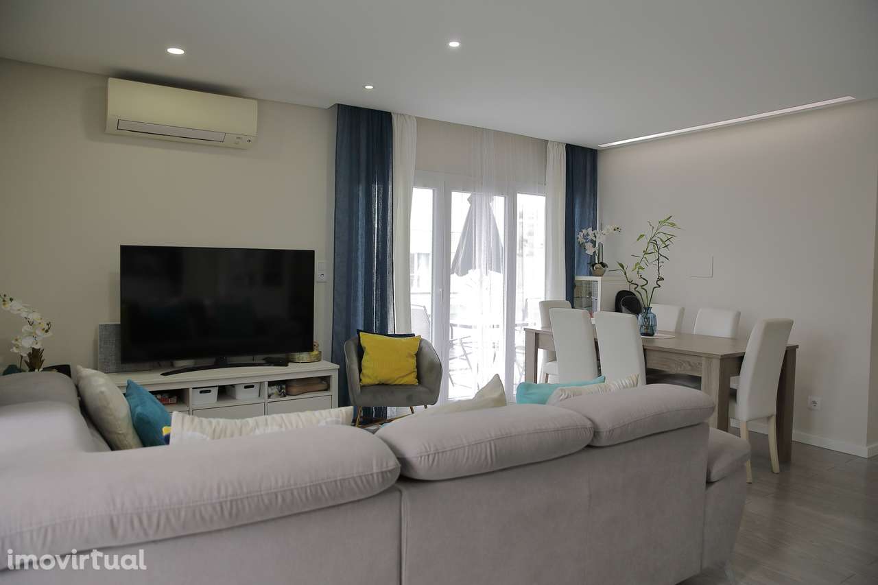 T2 Premium com Garagem | Empreendimento Solvillas | Póvoa de Santo Adr - Grande imagem: 3/14