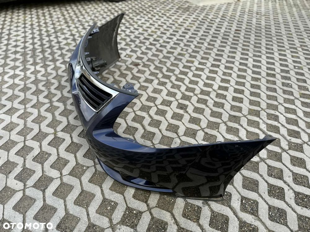 Toyota Avensis T27 Zderzak przód przedni kompletny halogeny 8S6 2008-2011r. - 8