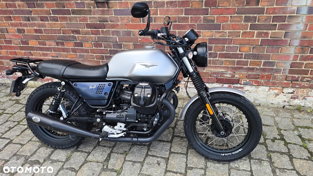 Moto Guzzi V7 - 24