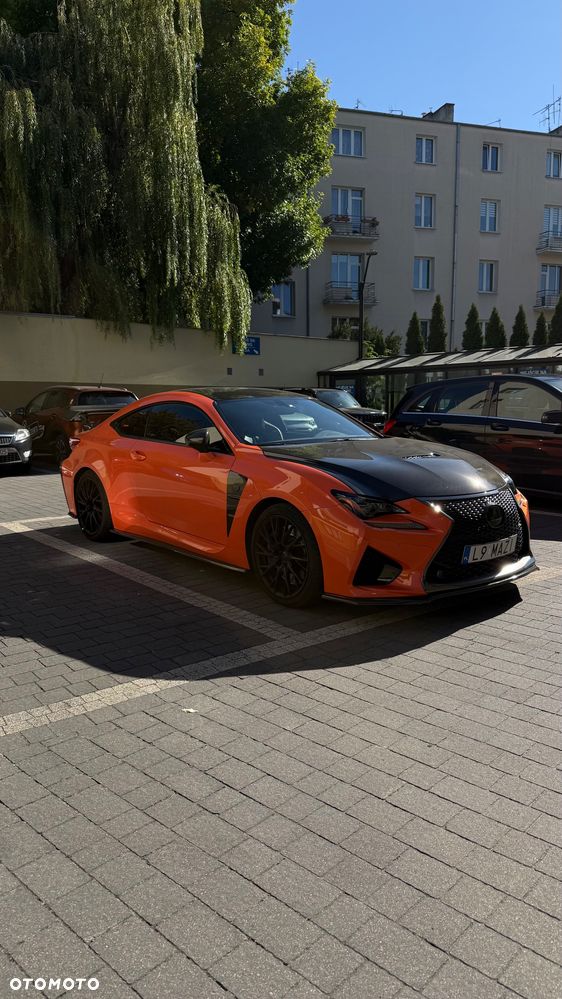 Lexus RC F Carbon - 15