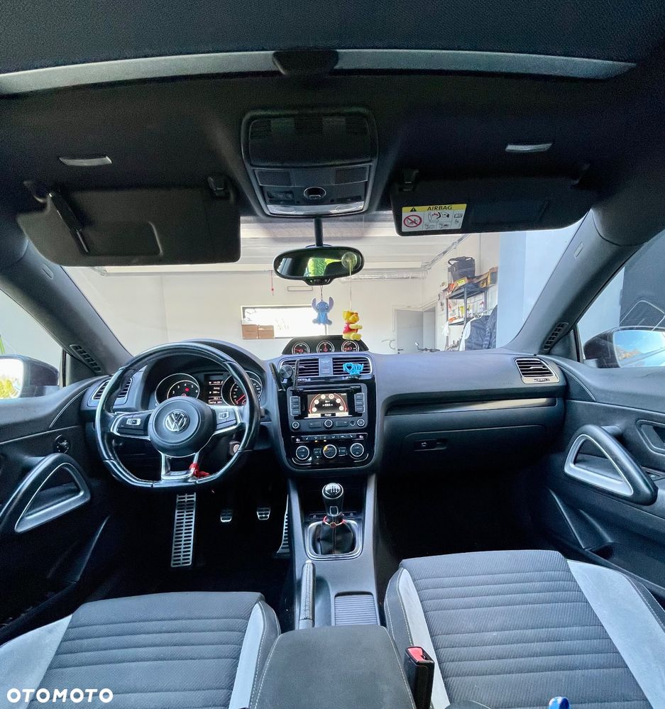 Volkswagen Scirocco - 28