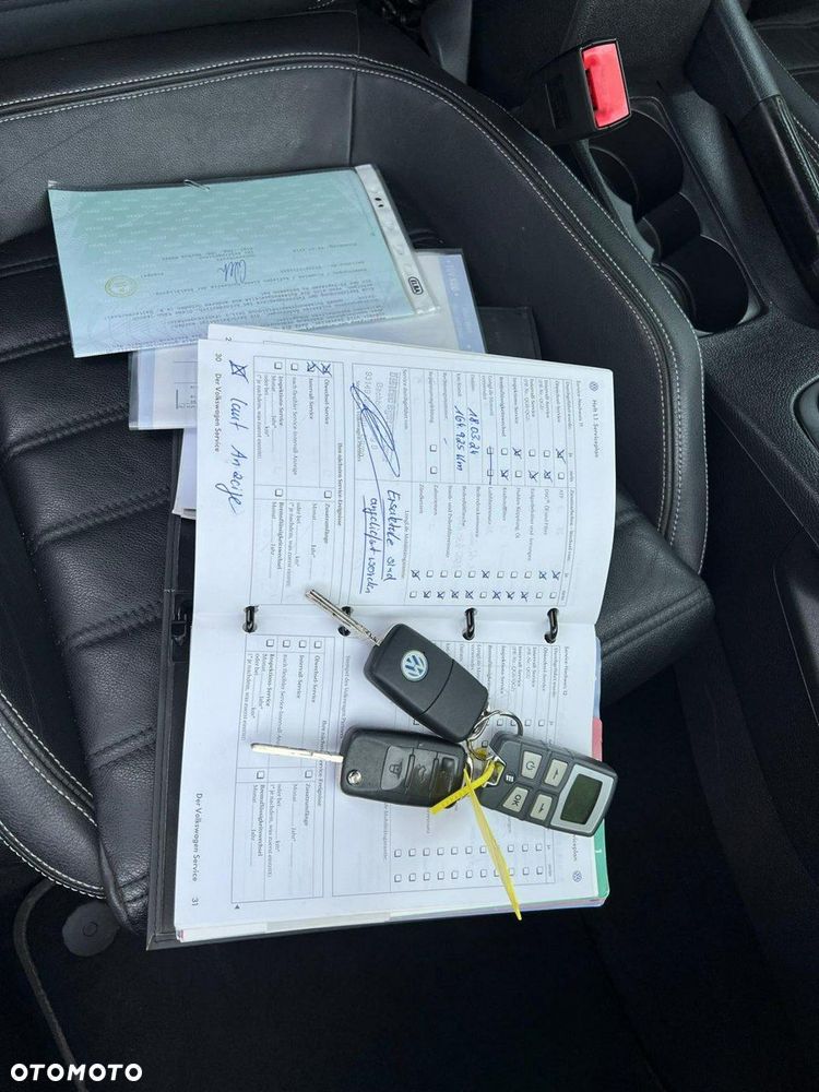 Volkswagen Scirocco - 22