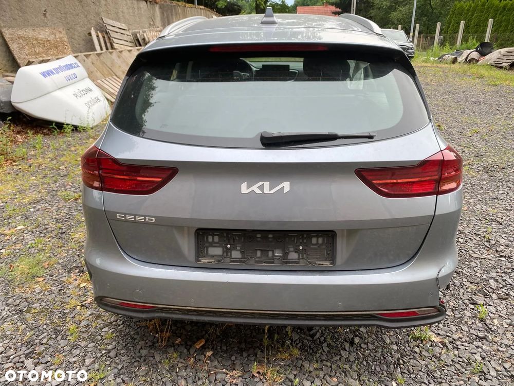 Kia Ceed 1.5 T-GDI OPF Ultimate Edition - 5