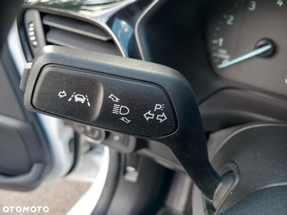 Ford Fiesta 1.1 S&S COOL&CONNECT - 21
