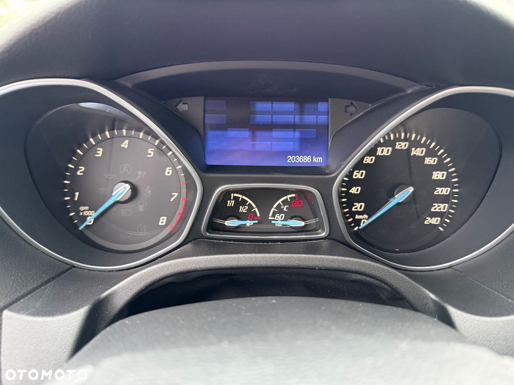Ford Focus 1.0 EcoBoost Trend - 19