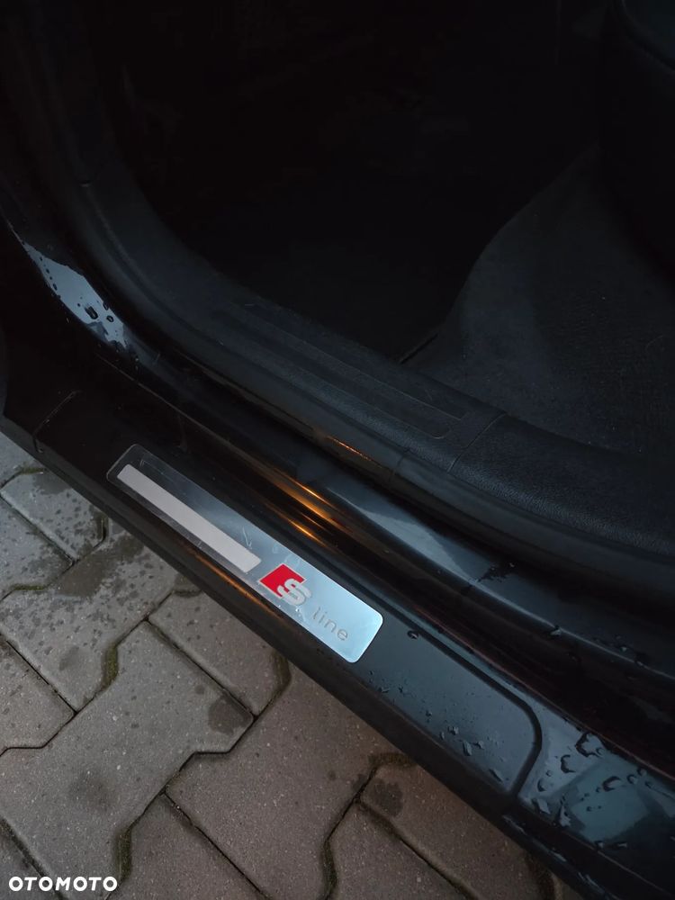 Audi A3 Sportback 2.0 TDI DPF Ambition - 18