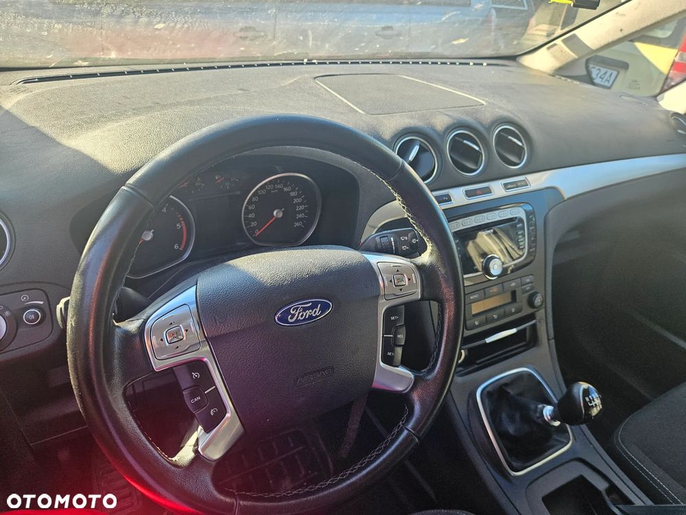 Ford Galaxy 1.6 TDCi DPF Start-Stop Business Edition - 6