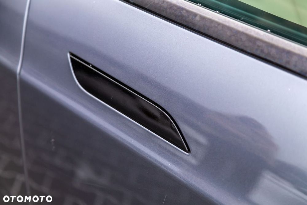 Tesla Model S Long Range AWD - 10