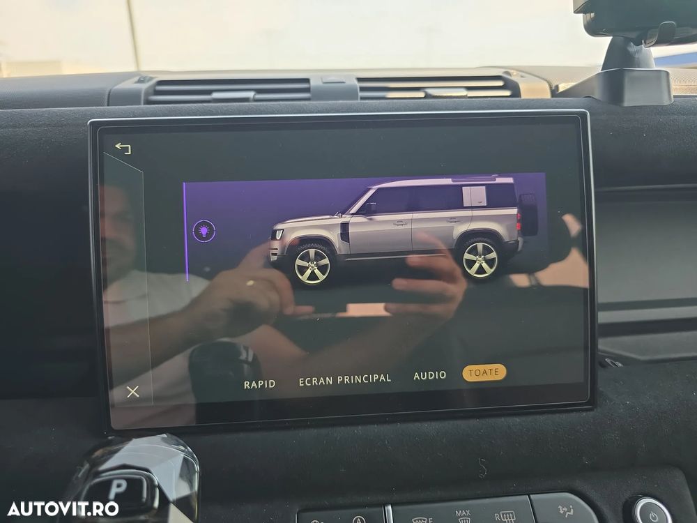LAND ROVER Defender 2022 — imagine 27