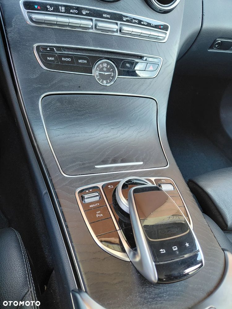Mercedes-Benz Klasa C 180 7G-TRONIC - 13