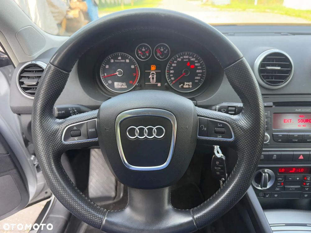 Audi A3 Sportback 1.2 TFSI Ambiente - 17