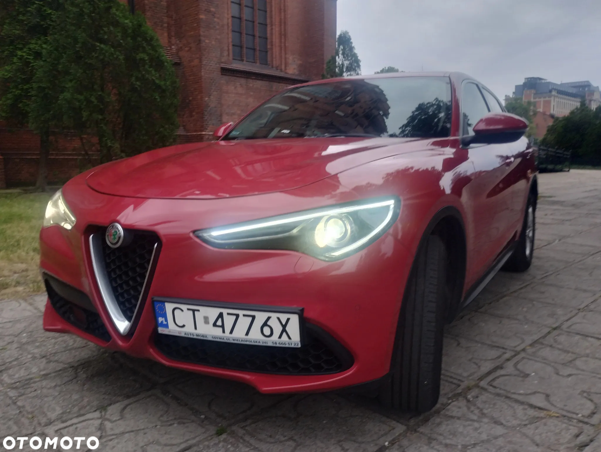 Alfa Romeo Stelvio 2.0 Turbo Sprint Q4 - 13