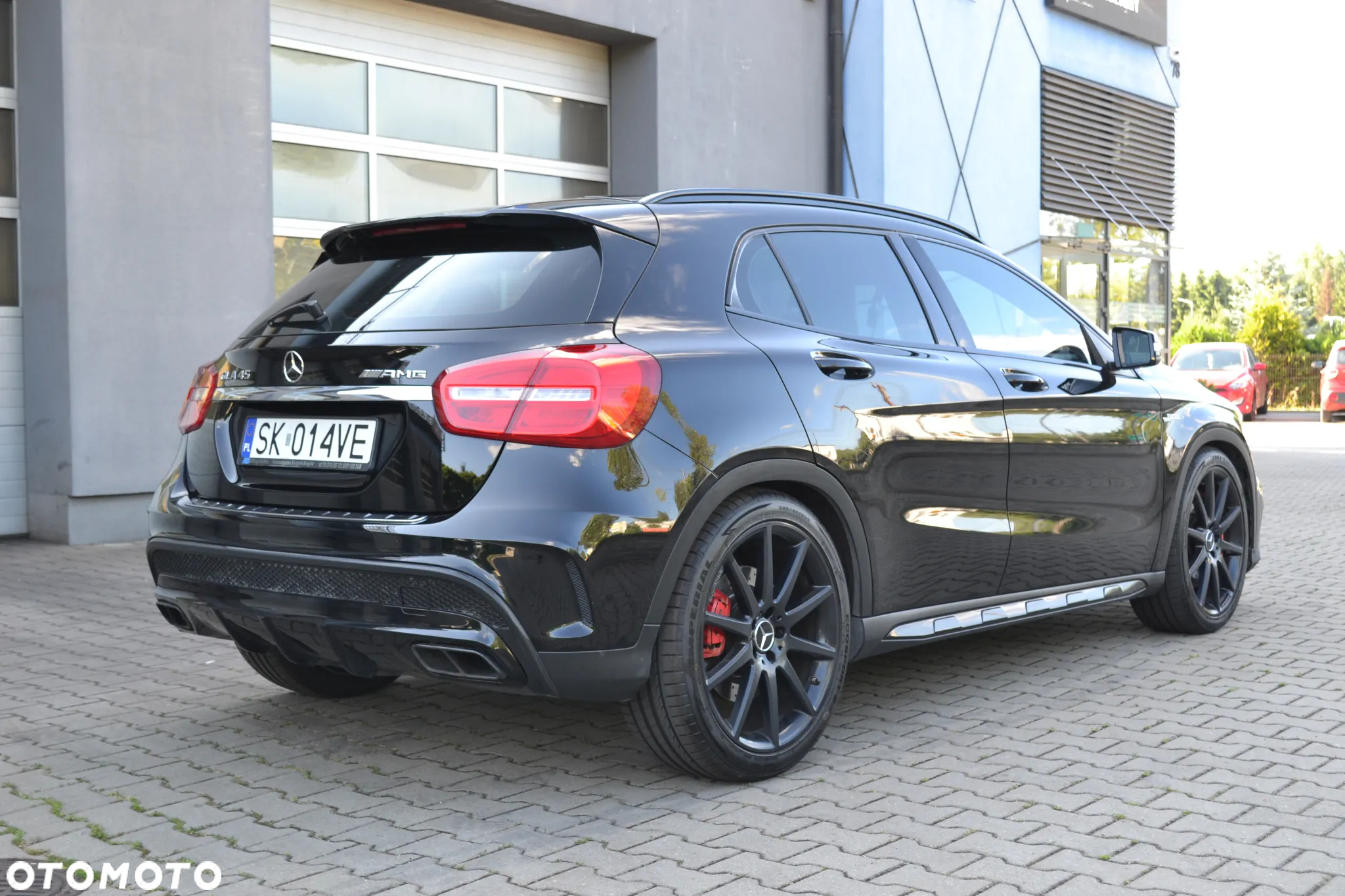 Mercedes-Benz GLA AMG 45 4-Matic - 6