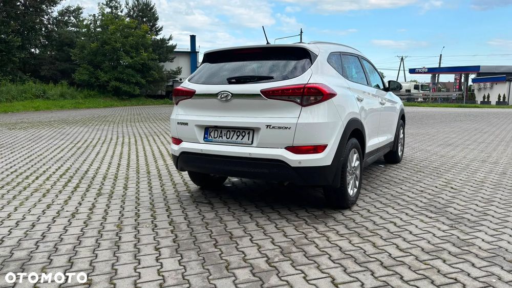 Hyundai Tucson 1.6 GDI BlueDrive Style 2WD - 3