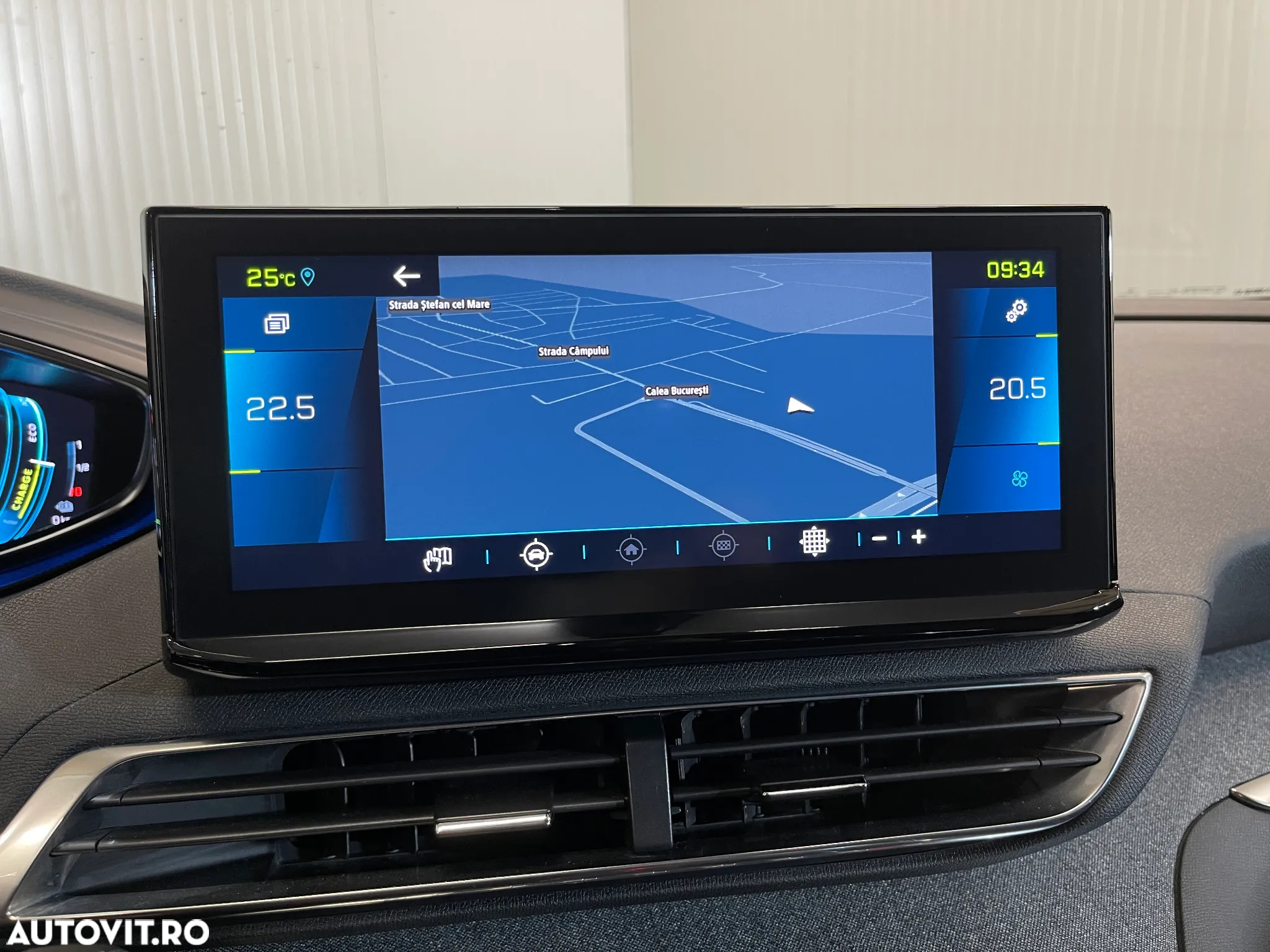 Peugeot 3008 Plug-In Hybrid 225 e-EAT8 Allure Pack - 17